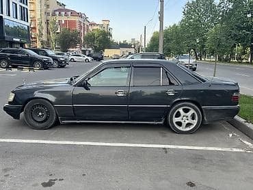 honda e: Mercedes-Benz E-Class: 1993 г., 3.2 л, Автомат, Бензин, Седан — 4