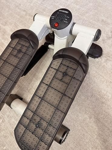 Спорт и отдых: Мини-степпер TORNEO б/у состояние отличное - Компактный — 2