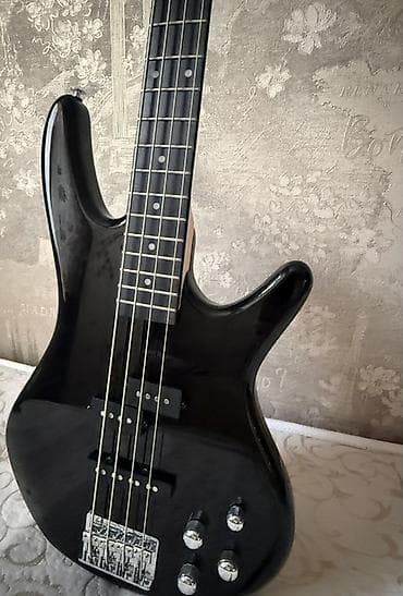 Оригинальная электрическая бас‑гитара Ibanez GSR (4 струны), черный