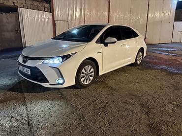 Продажа авто: Toyota Corolla: 2019 г., 1.8 л, Вариатор, Гибрид, Седан — 1