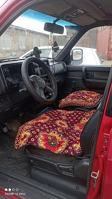 сокулук арал: Внедорожник 5‑дверный, красный цвет, правый руль слева нет — обычная — 7