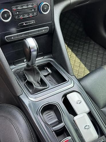 opel astra gtc: Renault SM6: 2019 г., Седан — 7