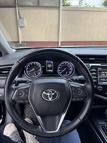 lexus 320: Toyota Camry: 2020 г., Седан — 8