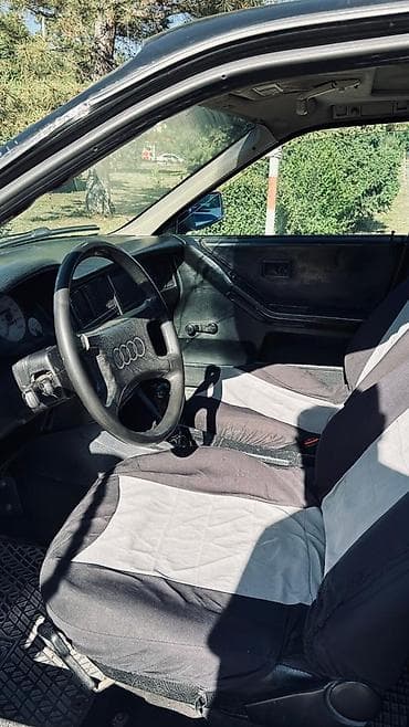 Audi: Audi 80: 1989 г., Кол менен иштөөчү, Бензин, Седан — 3