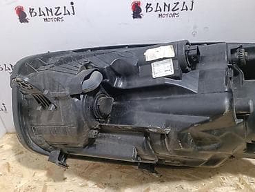 uz fe: Передняя правая фара Kia 2013 г., Б/у, Оригинал — 2