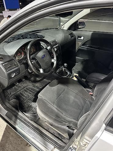 Унаа: Ford Mondeo: 2003 г., 1.8 л, Кол менен иштөөчү, Бензин, Универсал — 6