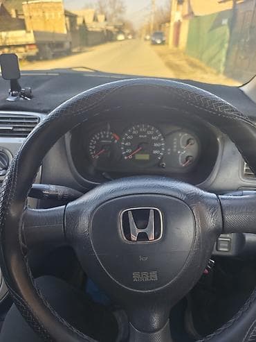 хонда виндом: Honda Civic: 2002 г., 1.5 л, Автомат, Бензин, Универсал — 4