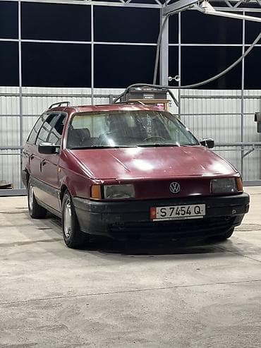Volkswagen Passat: 1991 г., Механика, Бензин, Универсал — 1