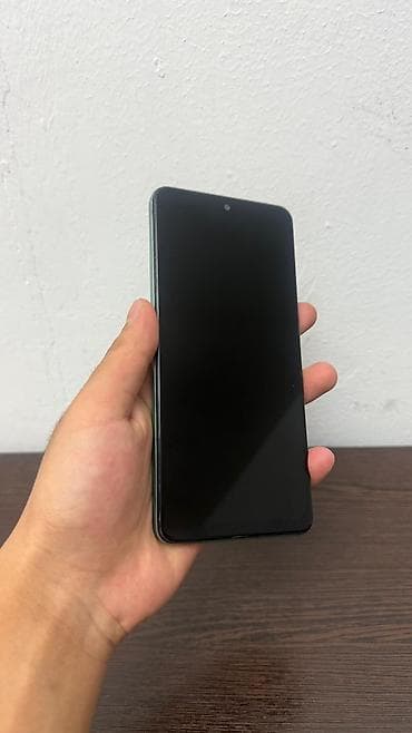 poco x5: Poco F4, Б/у, 256 ГБ, цвет - Зеленый, 2 SIM — 1