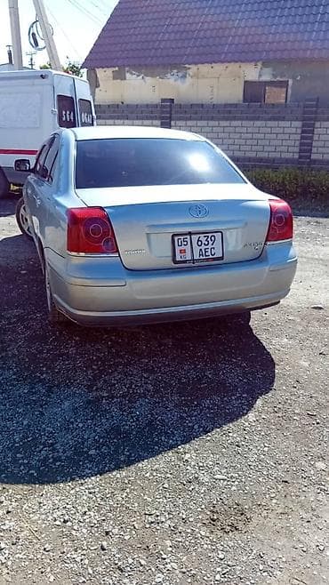 Транспорт: Toyota Avensis: 2004 г., 1.8 л, Автомат, Бензин, Седан — 1