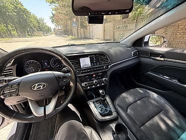 Hyundai Avante: 2020 г., 1.6 л, Автомат, Бензин, Седан — 9
