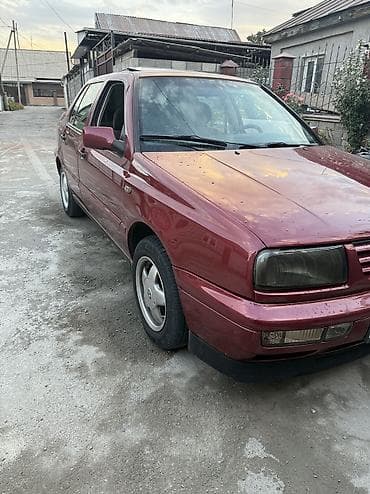 голф пасат: Volkswagen Vento: 1995 г., 1.8 л, Механика, Бензин — 3