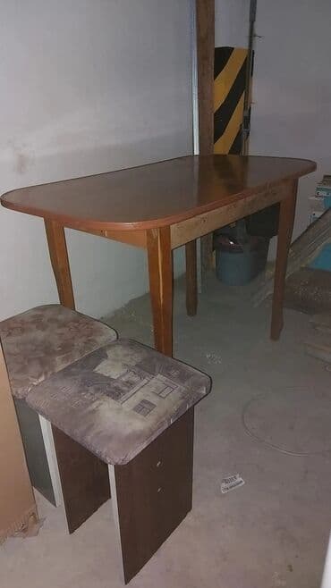 кухний мебель: Кухонный стол и стул, Б/у, цвет - Коричневый — 2