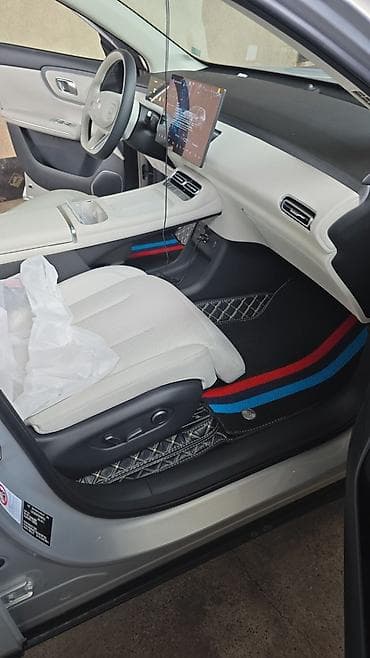 byd e2 2023: Changan Qiyuan Q05: 2026 г., Автомат, Электромобиль, Кроссовер — 5