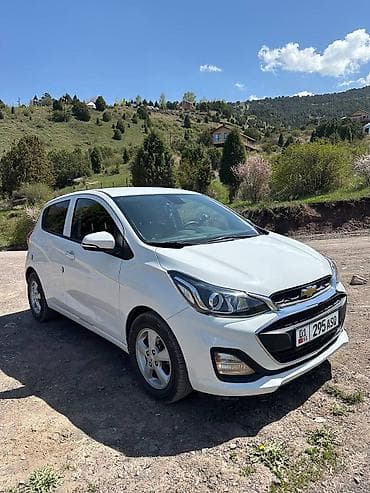 sprinter 2008: Chevrolet Spark: 2018 г., 1 л, Вариатор, Бензин, Универсал — 2