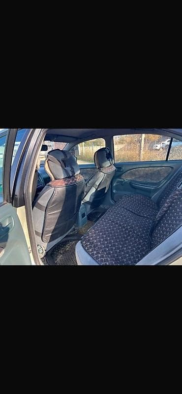 avensis 2001: Toyota Avensis: 1998 г., 1.8 л, Механика, Бензин, Седан — 9