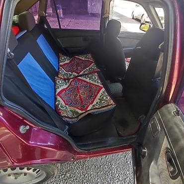 простой: Daewoo Nexia: 2011 г., Седан — 3