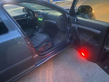 Skoda Octavia: 2013 г., 1.6 л, Автомат, Бензин, Хэтчбэк