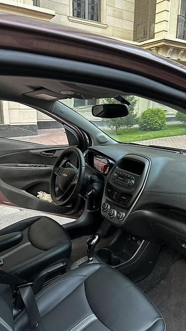 spark premier: Chevrolet Spark: 2019 г., 1 л, Вариатор, Бензин, Хэтчбэк — 5