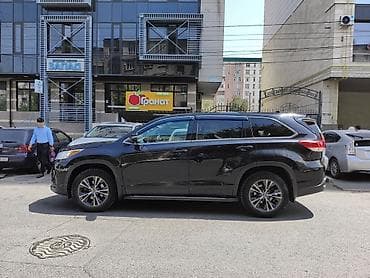 купить кожу на сиденье авто: Toyota Highlander: 2018 г., Автомат, Бензин, Кроссовер — 5