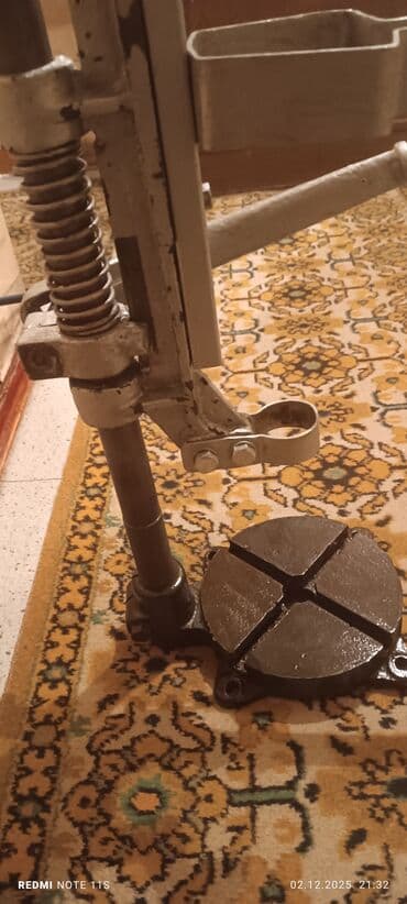 мини генератор: Продаю инструменты:Точило, двигатель на 220 в,180 вт,2800 оборотов — 15