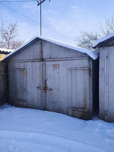 гараж 10 мкр: 18 м², Металлический | Смотровая яма, Охрана, Подвал, погреб — 1