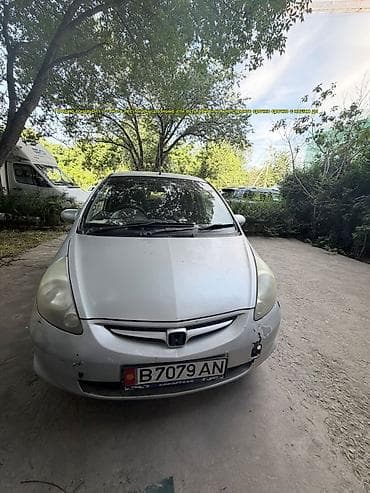 Honda Fit: 2006 г., Автомат, Бензин, Хэтчбэк — 2