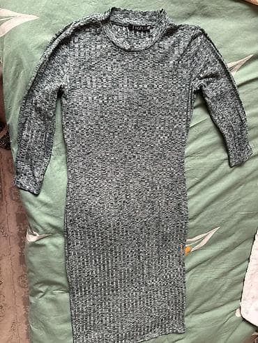 шарф хомут: Состояние (новое/1-2 раза надевала)
размер 42 бренд INCITI — 4