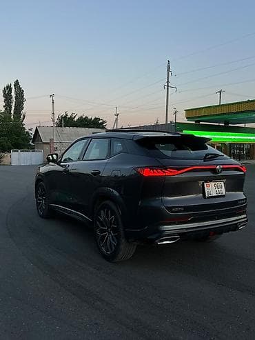 Транспорт: Changan Uni-Z: 2025 г., Автомат, Бензин, Кроссовер — 4