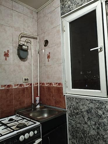 Батирлер: 3 бөлмө, Менчик ээси, Жигиттерге гана, 6 айдан баштап, Жарым -жартылай эмереги бар, Толугу менен эмереги бар — 7