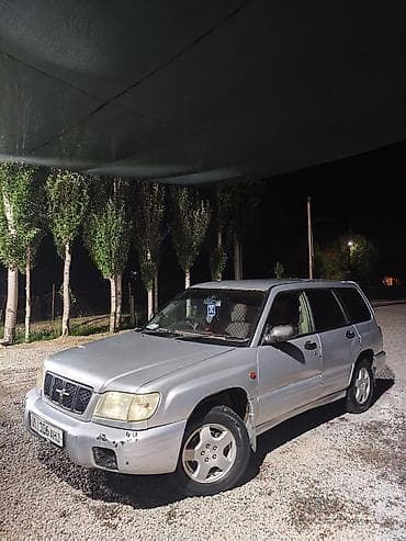 Subaru Forester: 2001 г., 2 л, Автомат, Бензин, Кроссовер
