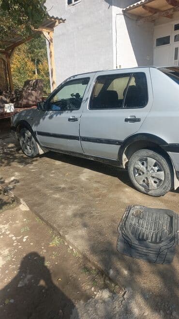 глушитель на опель зафира а: Volkswagen Vento: 1993 г., 1.8 л, Механика, Бензиновая, Седан — 4