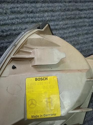 Автозапчасти: Автозапчасти Поворотки на Мерседес-бенц. Передние фонари указатели — 3