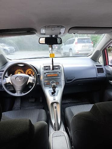 mazda a6: Toyota Auris: 2007 г., 1.6 л, Бензин, Хэтчбэк — 8