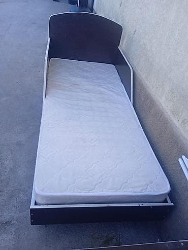 sofa bed: Односпальная кровать с матрасом. - Размер спального места — 2