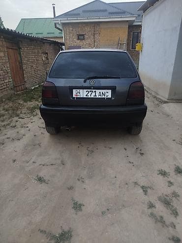 голф 3 багажник: Volkswagen Golf: 1993 г., 1.8 л, Механика, Бензин, Хэтчбэк — 2