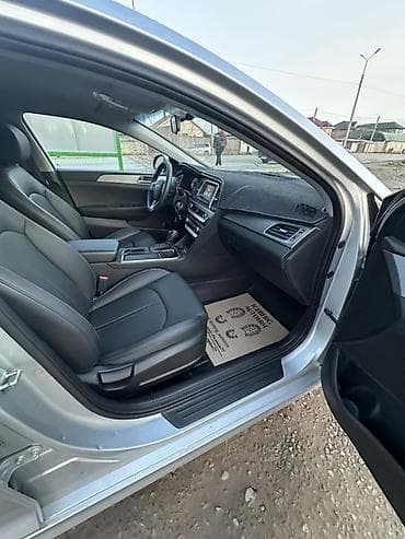 Транспорт: Hyundai Sonata: 2021 г., 2 л, Автомат, Газ, Седан — 9