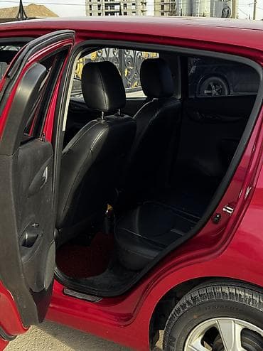 шевролет дамас: Chevrolet Spark: 2019 г., 1 л, Вариатор, Бензин, Хэтчбэк — 9