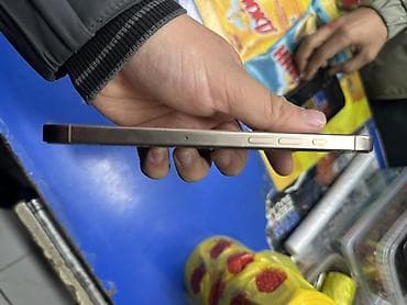 12 pro max 128: IPhone 16 Pro Max, Новый, 256 ГБ, Alpine Green, Зарядное устройство, Защитное стекло, Чехол — 4