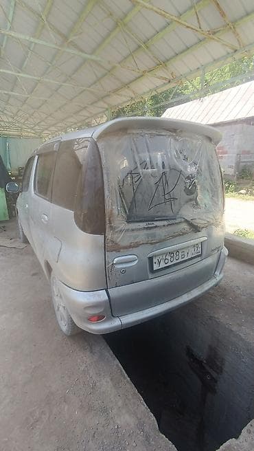 бюджетные авто: Toyota Funcargo: 2000 г., 1.3 л, Автомат, Бензин, Минивэн — 3