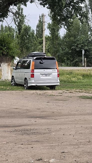 крыло на степ: Honda Stepwgn: 2003 г., 2 л, Автомат, Бензин, Минивэн — 1