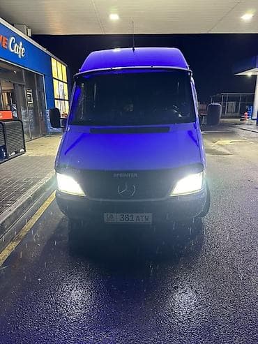 x5 e53: Mercedes-Benz Спринтер: 2003 г., Фургон — 4