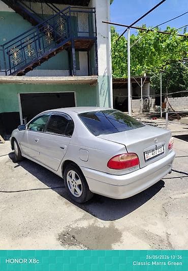 mers 211: Toyota Avensis: 2002 г., 1.8 л, Механика, Бензин, Седан — 3