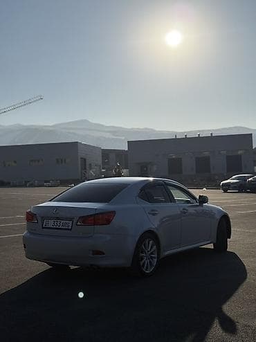 lexsus 330: Lexus IS: 2010 г., 2.2 л, Механика, Дизель, Седан — 3