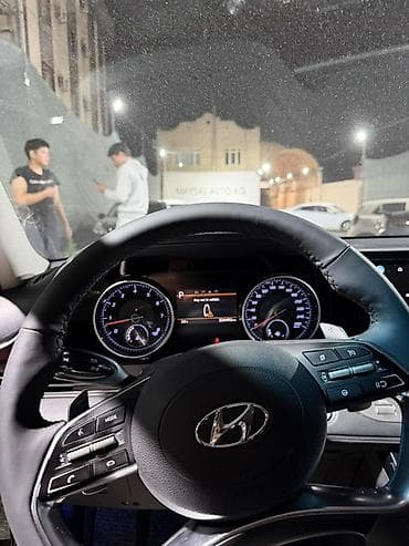 противен: Hyundai Grandeur: 2019 г., Седан — 7