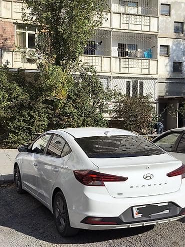 елантра 2017: Hyundai Elantra: 2019 г., Бензин, Седан — 3