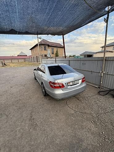 m5 cs: Mercedes-Benz E-Class: 2010 г., 3.5 л, Автомат, Бензин, Седан — 9