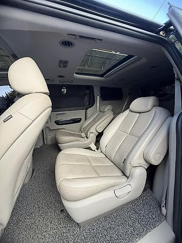 Унаа сатуу: Kia Carnival: 2018 г., 2.2 л, Автомат, Дизель, Вэн/Минивэн — 8
