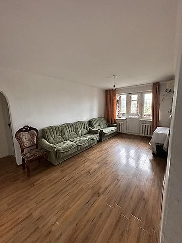 flat rent: 3 комнаты, С мебелью частично — 7