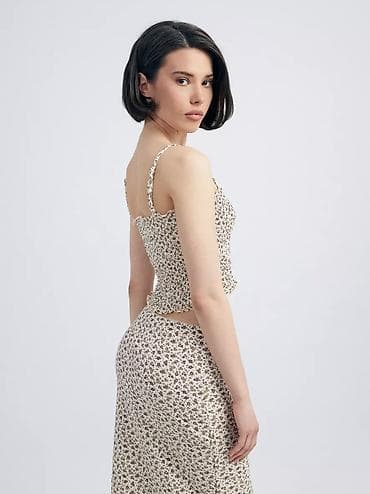 Одежда для пляжа: Двойка женская 
Новая — 1